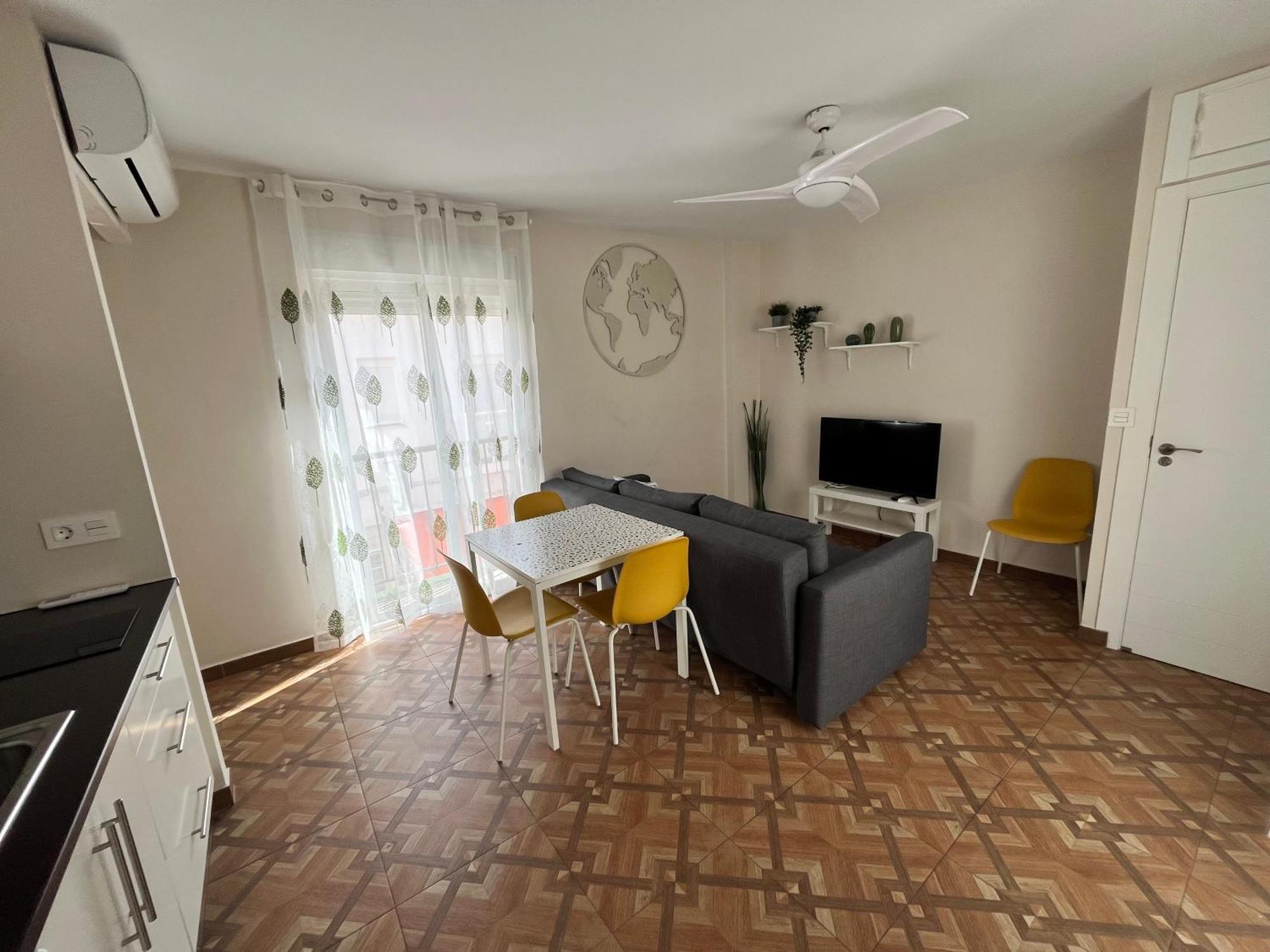 Apartamentos Mareabeach Torremolinos Exterior photo
